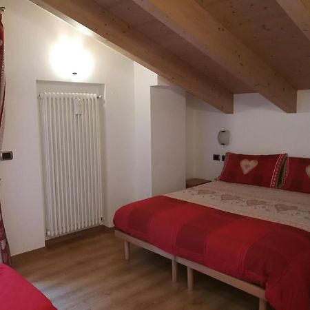 Rafael Wellness Apartment Livigno Exteriör bild